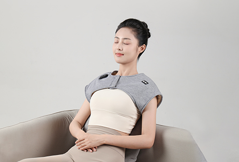Graphene Heating Shoulder Pad: Emits Far-Infrared Rays to Relieve Shoulder Pain
